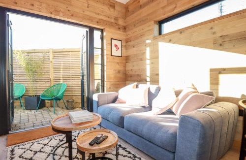 Newquay House | Little Beach Cabin
