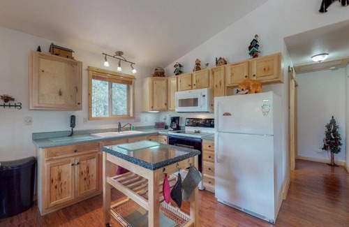 Florissant House | Little Bear Retreat