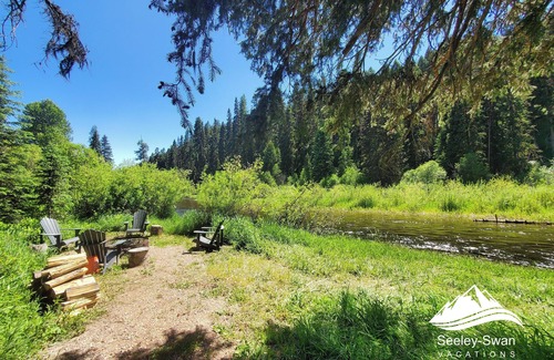 Seeley Lake House | Little Blue Cabin on the Clearwater River!