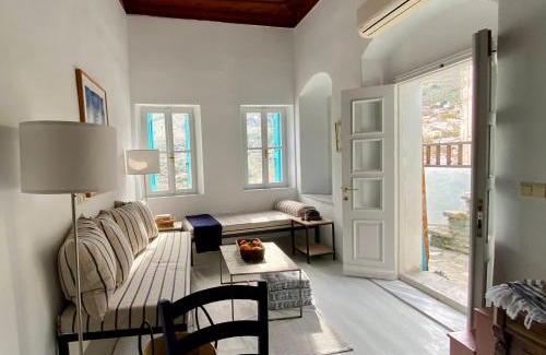 Symi House | Little Blue in Chorio, Symi