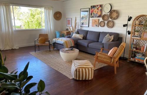 Smiths Beach House | Little Blue Shack