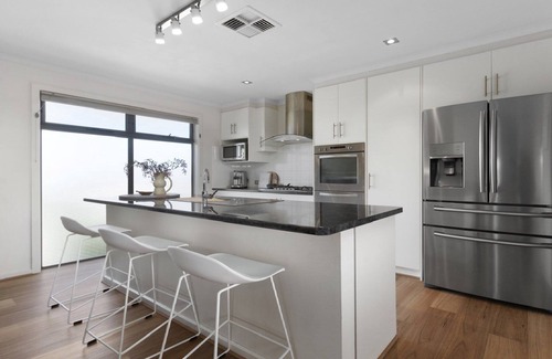 Aldinga Beach House | Little Boast Beach House by Wine Coast Holidays