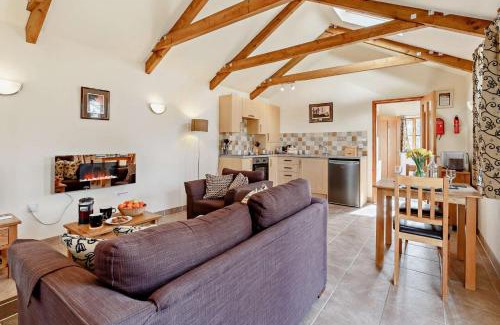 Helston House | Little Bojorrow
