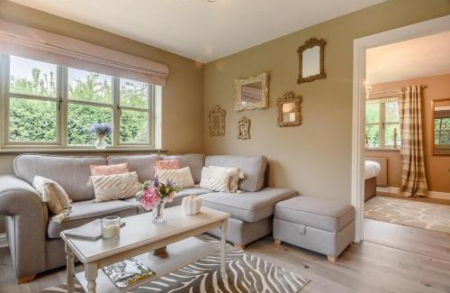 Rollesby House | Little Broad