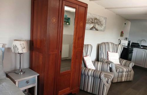 Langebaan Ski Chalet | Little Camelot