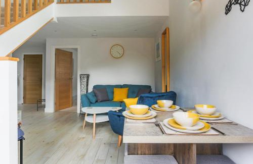 Playing Place House | Little Cedars House