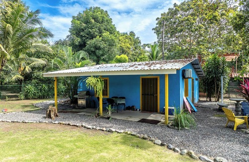 Esterillos House | Little, cozy house near to the beach.