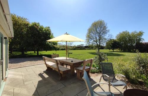 Chichester House | Little Fisher Farm - Farm-View Retreat