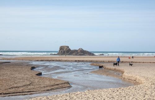 Perranporth House | Little Foxes