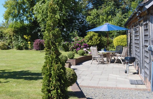 Little Hereford Cottage | Little Gable has been lovingly restored to meet all your holiday needs.
