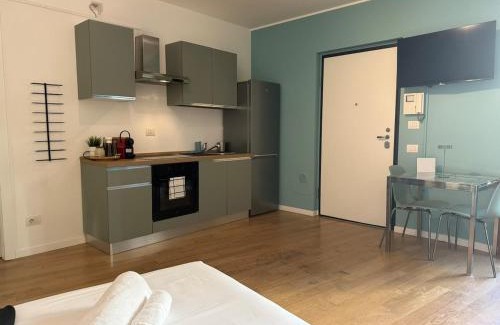 Precotto Apartment | Little Garden