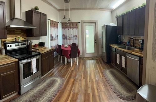 Williston House | Little Gem House