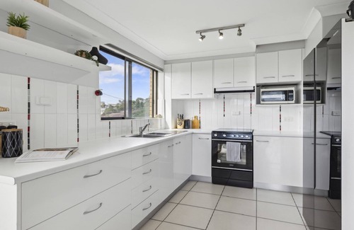 Coffs Harbour House | LITTLE GEM, TOP NOTCH
