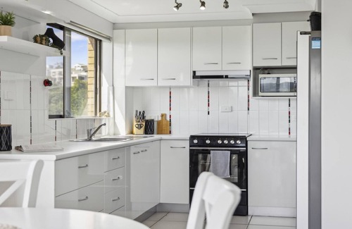 Coffs Harbour House | LITTLE GEM, TOP NOTCH