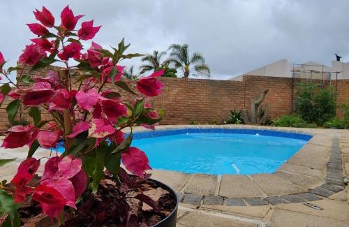 Eikenbosch House | Little Greece