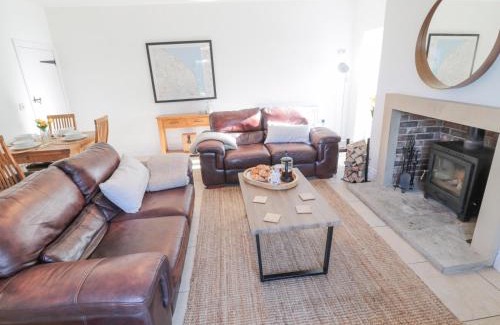 Bamburgh House | Little Haven