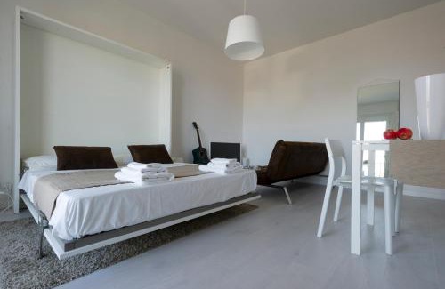 Arona Apartment | Little House With Lake View