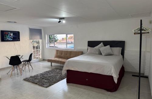 Greater Johannesburg Metropolitan Area House | Little Jane Cottage
