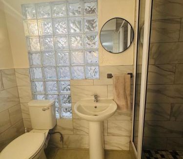 Greater Johannesburg Metropolitan Area House | Little Jane Cottage