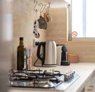 Mile End Apartment | Little Kintore City Escape