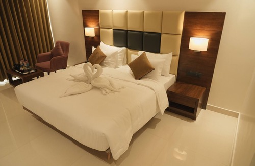 Sidhpur Hotel | Little Mastiff Dharamshala Airport