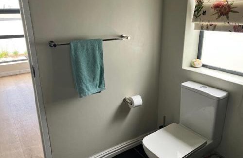 Hermanus Apartment | Little Nest Self-Catering