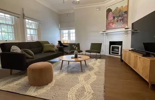 Dubbo Cottage | Little Nest Stays Dubbo