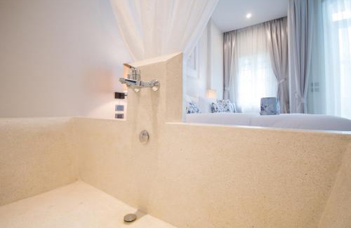 Phuket Hotel | Little Nyonya Hotel
