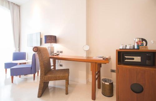 Phuket Hotel | Little Nyonya Hotel