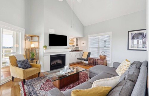 Folly Beach Condo | Little Oak Love, Walk to Folly Beach, Beautiful Marsh Views, Balcony & Lanai