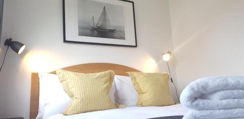 Padstow House | Little Oaks Chalet - St. Merryn, Padstow