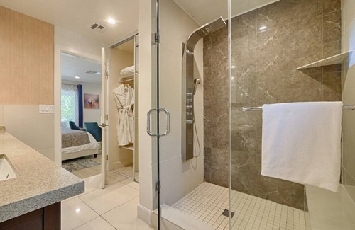Tahquitz River Estates Hotel | Little Paradise Hotel