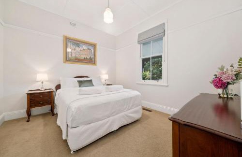 Leura House | Little Pomander