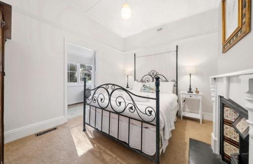 Leura House | Little Pomander