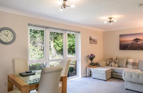 Liskeard House | Little Retreat