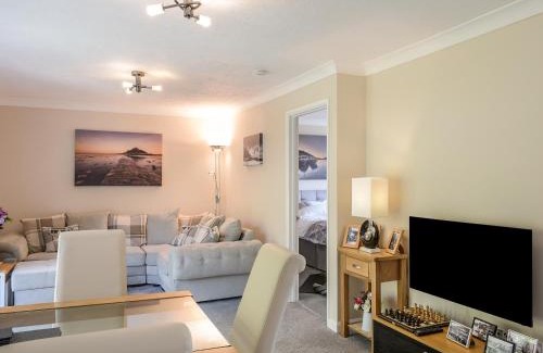 Liskeard House | Little Retreat