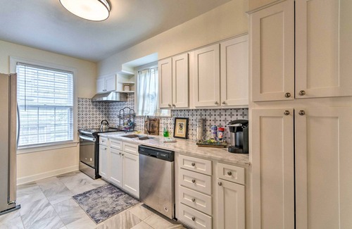 Midtown Cottage | Little Rock Home ~ 5 Mi to Downtown!