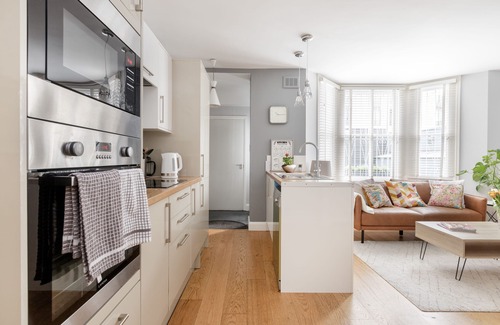 Little Venice Apartment | Little Venice is waiting for you! Come relax in beautiful home