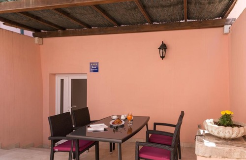 Mokosica House | Little Village House
