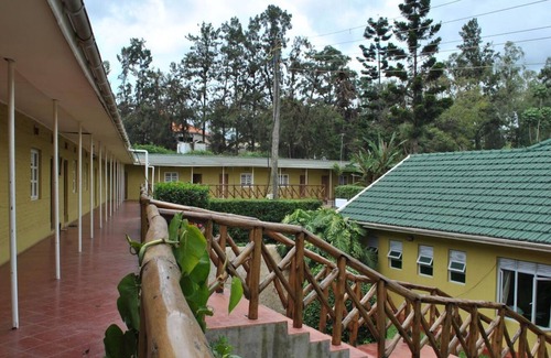 Mbarara Hotel | Little Woods Inn