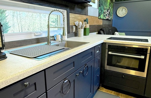 Hurdle Mills Cottage | Little Woods Loop