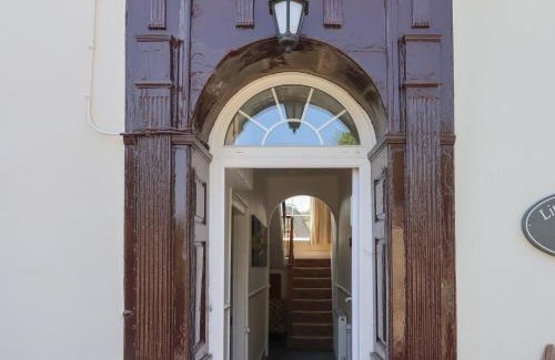 Littleham House | Littleham Court Manor