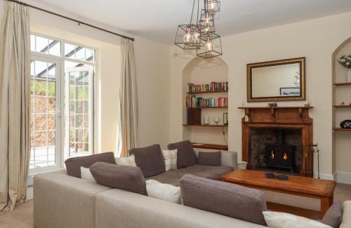 Littleham House | Littleham Court Manor