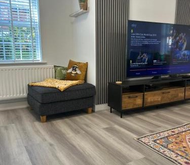 Churchtown Apartment | Littleton Manor Apartment near Southport with free parking