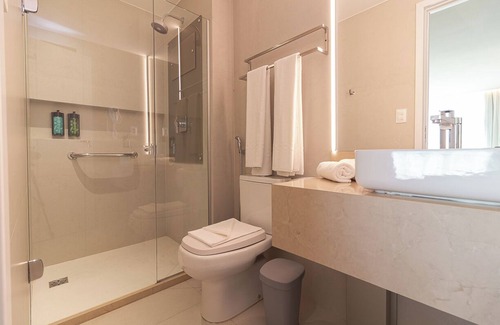 Tambau Hotel | Littoral Express Hotel