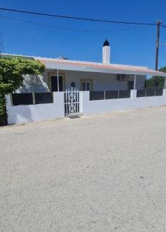 Theologos House | Livadi house