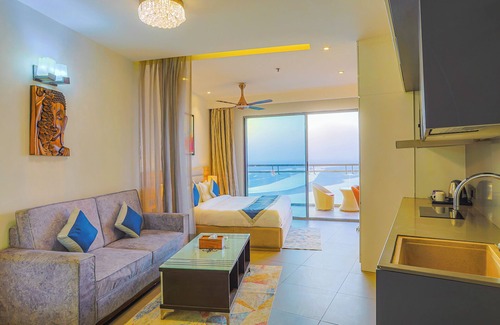 Noida Hotel | Livbox Hotel at Supernova