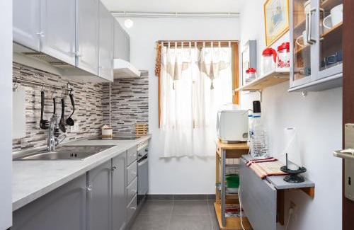 Bajamar Apartment | Live Bajamar CHELO