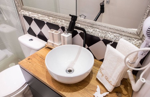 Zona Leste House | Live House Boutique, your themed hotel in SP with the charm and comfort of home.