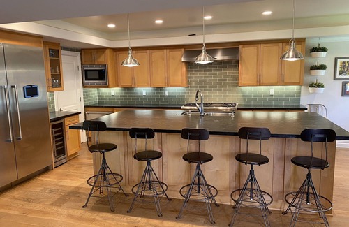 Sunset Park House | Live in luxury, even if you have kids - new construction, 5br, 4.5ba, 3600 ft